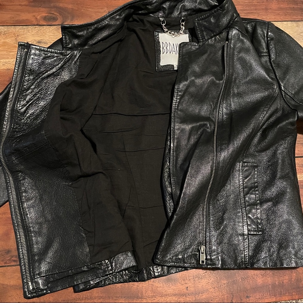 100% Authentic Leather Jacket 🖤😎 - Picture 3 of 9